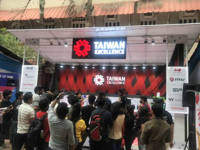 Taiwan’s youth connect: Youth experience best of technology with
Taiwan Excellence products at this year’s Malhar Festival