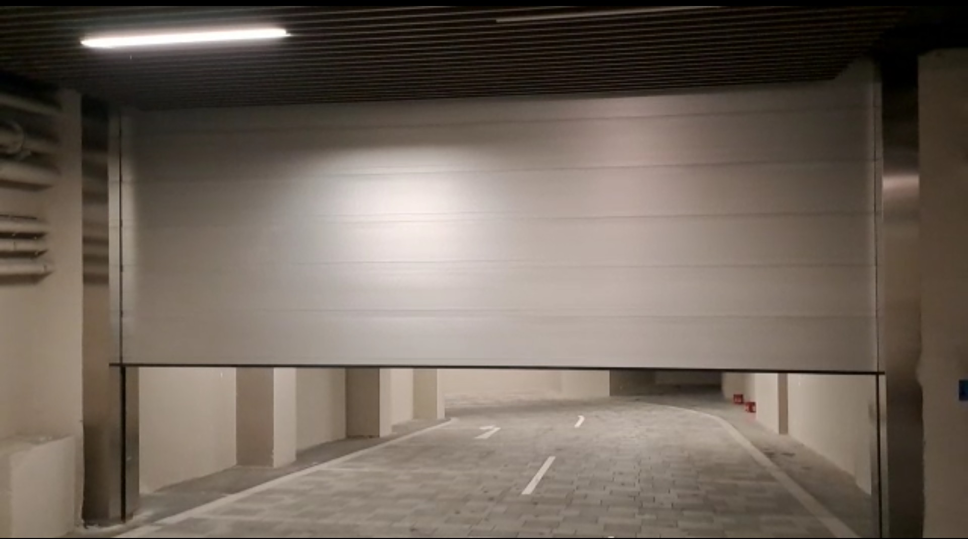Auto Flood Barrier Shutter 2