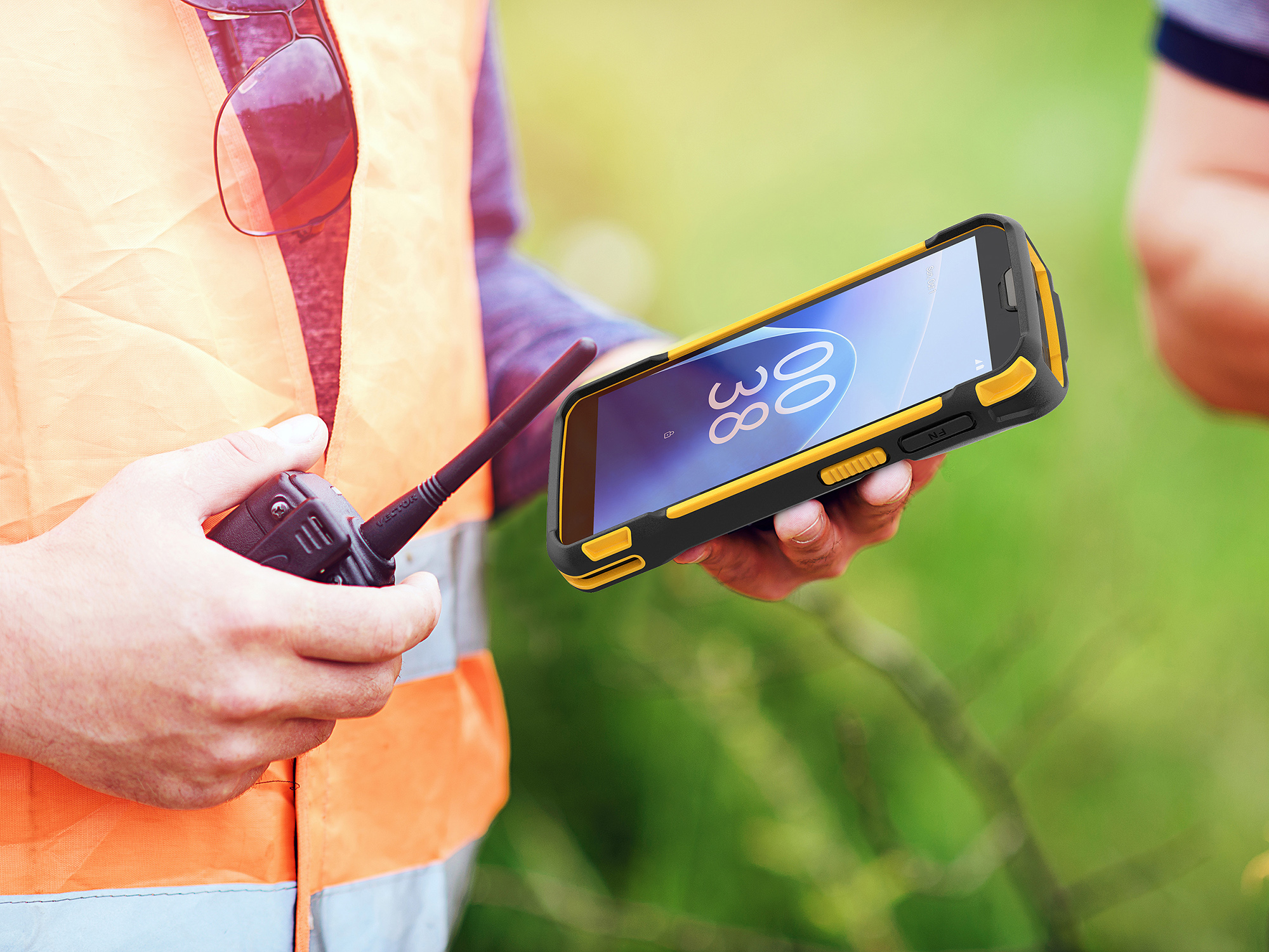 RS38 Series - 5G Touch Mobile Computer 3