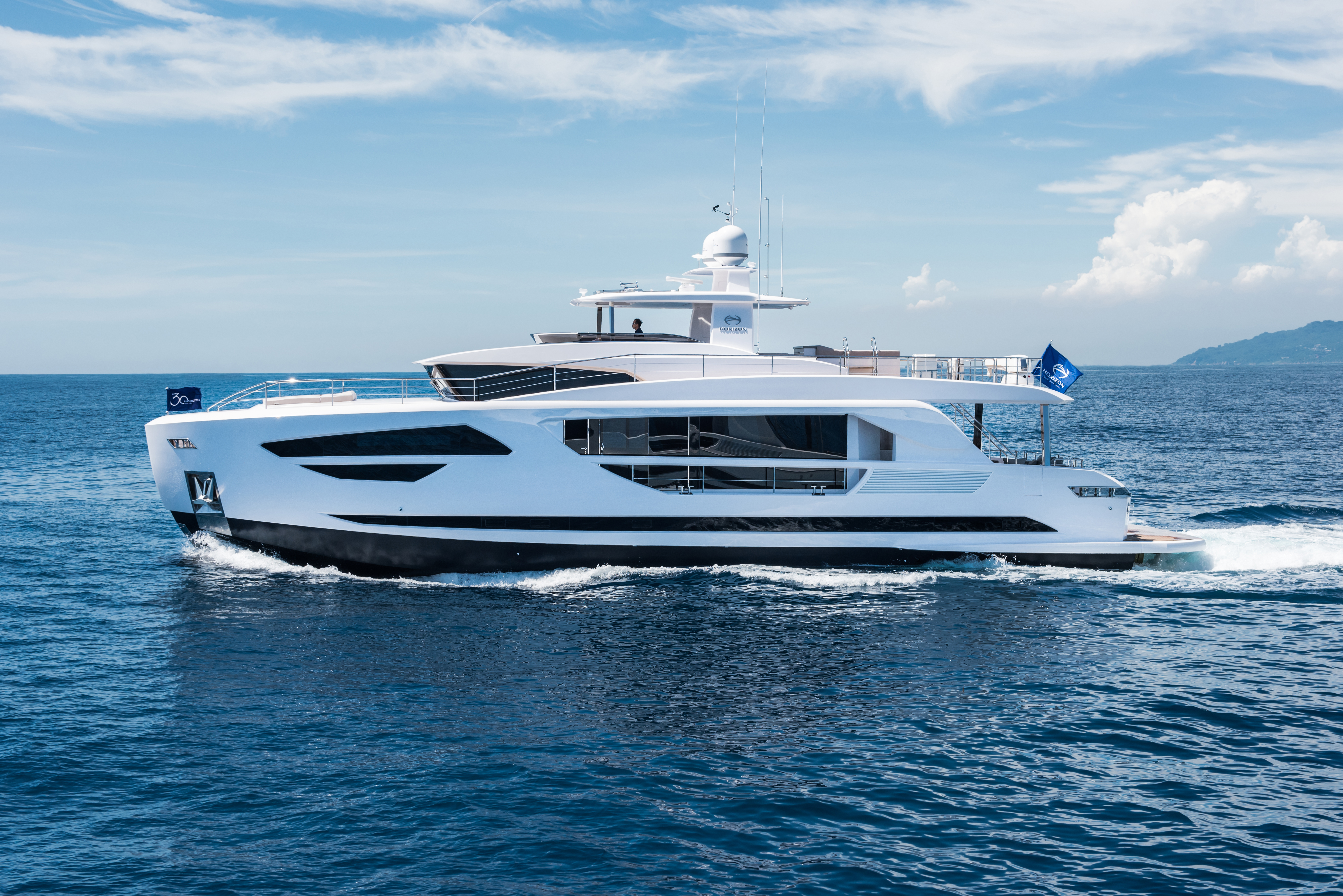 85feet luxury motor yacht