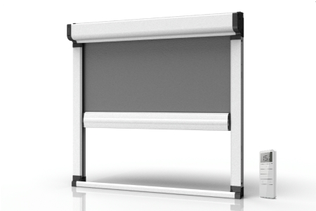 Smart green energy retractable screen window with anti haze function / Taroko Door & Window Technologies, Inc.