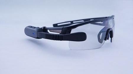 Smart Sport HMD (Head-Mounted Display) / WiseChip Semiconductor Inc.