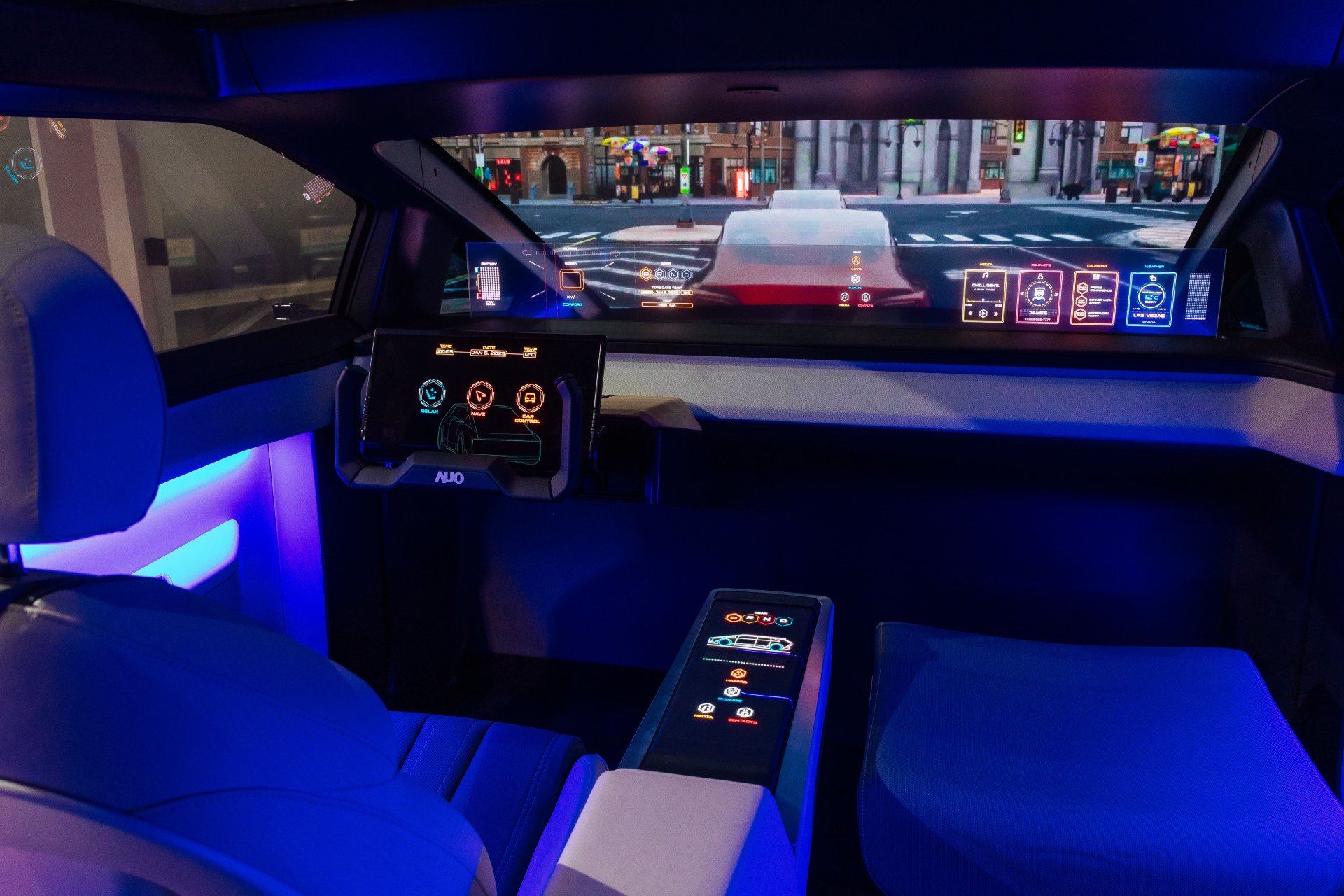 スマートコックピット2025