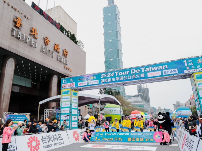 台灣精品福熊現身環台賽   為臺灣自行車產業加油